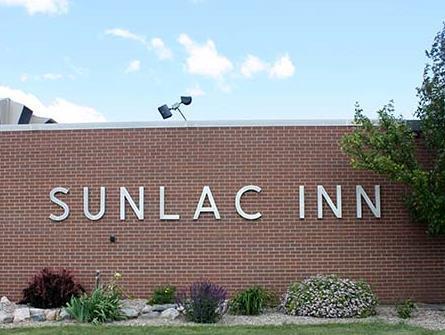 Sunlac Inn Lakota Exterior foto